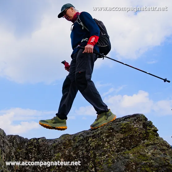 Test Helly-Hansen Awe hiker HT sur Schiste des Vosges Test sur rocher dans les Vosges